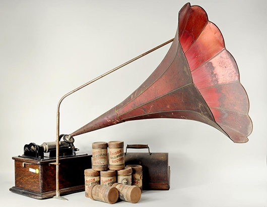 Edison Standard Phonograph with morning glory horn and cylinders. Image courtesy of LiveAuctioneers.com archive and the Schwenke Group / Woodbury Auction