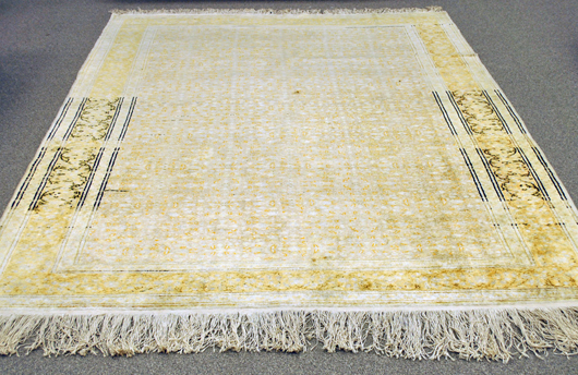 Antique silk Kayseri rug, 6.7 x 9.8 feet. Estimate: $1,500-$2,500. Leighton Galleries, Inc. image