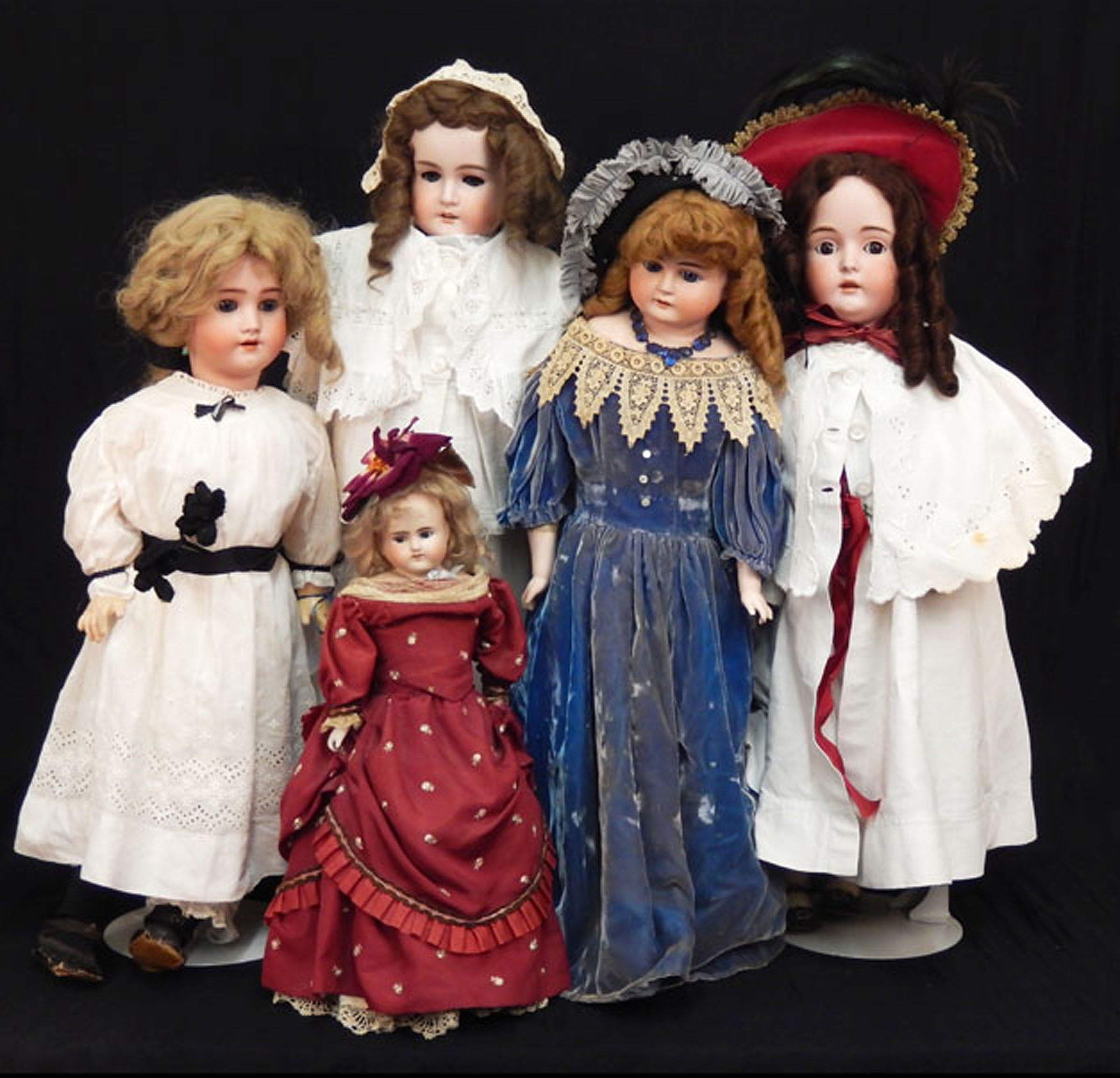 Grouping of German bisque-head dolls. Stephenson’s Auctioneers image