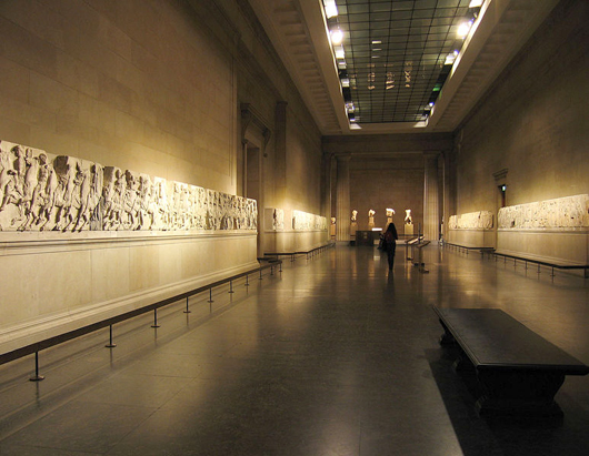 View of British Museum exhibition of Elgin Marbles. Copyright Andrew Dunn, 5 December 2004, courtesy Wikipedia Creative Commons.