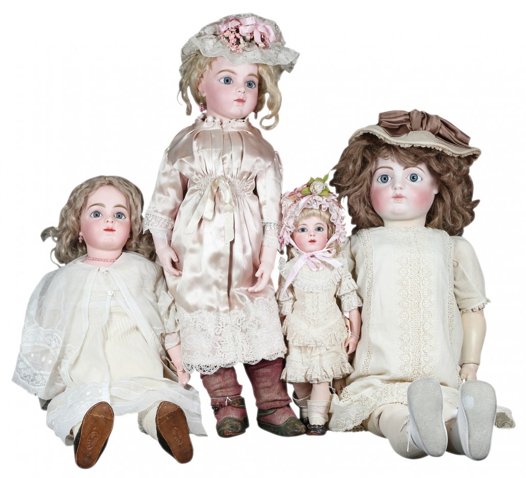 From the collection of Lee and Richard Trotter will be over 70 dolls. Clars Auction Gallery image