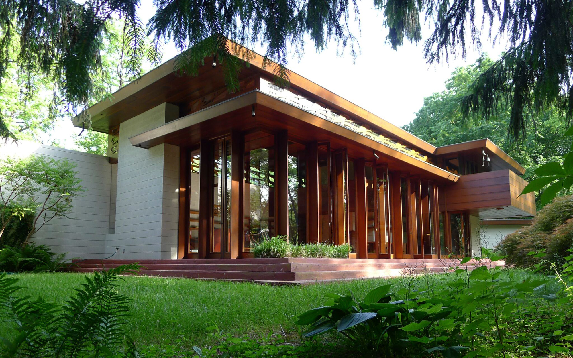 Frank Lloyd Wright's Bachman-Wilson House in New Jersey. Image courtesy of Crystal Bridges Museum of American Art