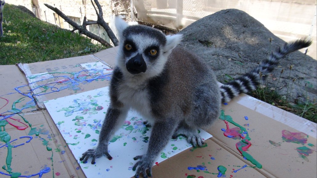 Jennifer the Lemur took a hands-on approach in creating her auction entry.