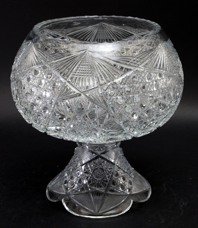 Large crystal punch bowl on a stand. The Specialists of the South Inc. image