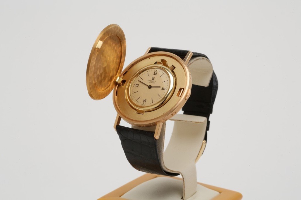 Rolex, Cellini Collection, 24K/18K gold, one of only 10 examples commemorating 150th anniversary of Mexico’s independence from Spain, est. $25,000-$40,000.