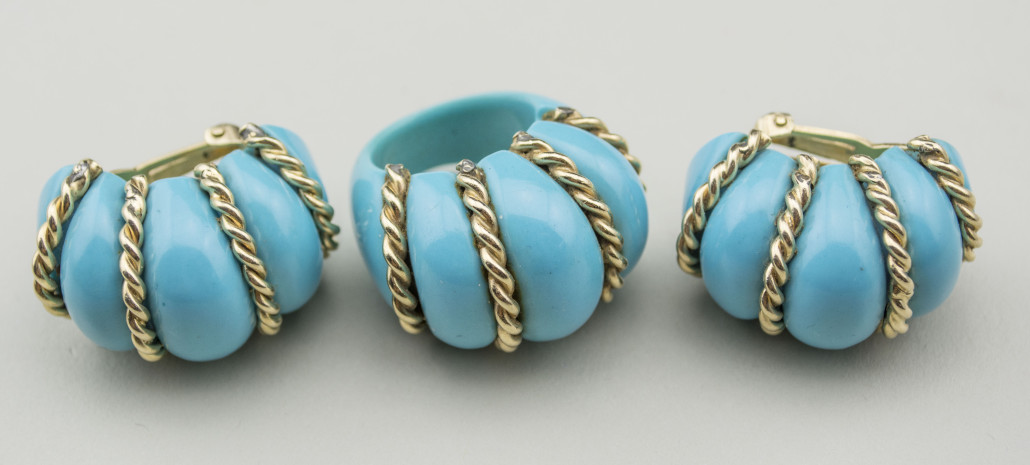 Seaman Schepps earrings and ring, carved turquoise and 14K yellow gold rope decoration, estimate: $5,000-$7,000. Capo Auction image