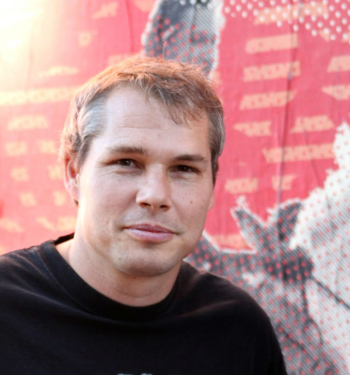 Graffiti artist Shepard Fairey to go to trial over tagging in 2016