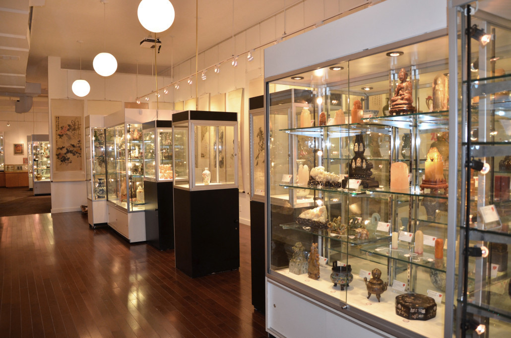 A view of the gallery at Gianguan Auctions. Image courtesy of Gianguan Auctions
