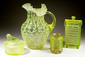 Jeffrey Evans to begin selling huge glass collection April 1-2