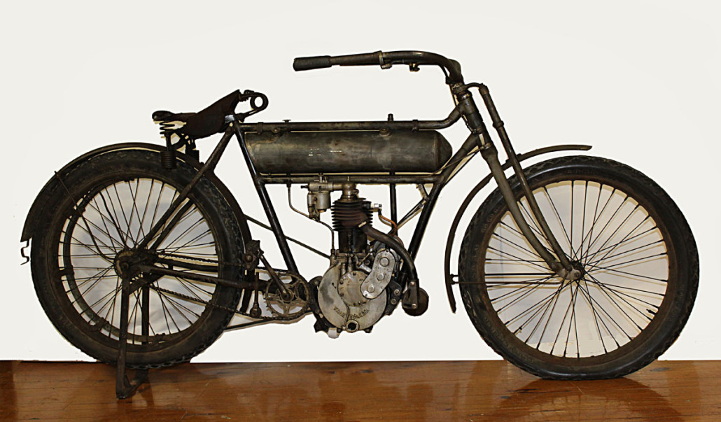 All-original 1910 Yale motorcycle, with some original paint. Preston Evans image