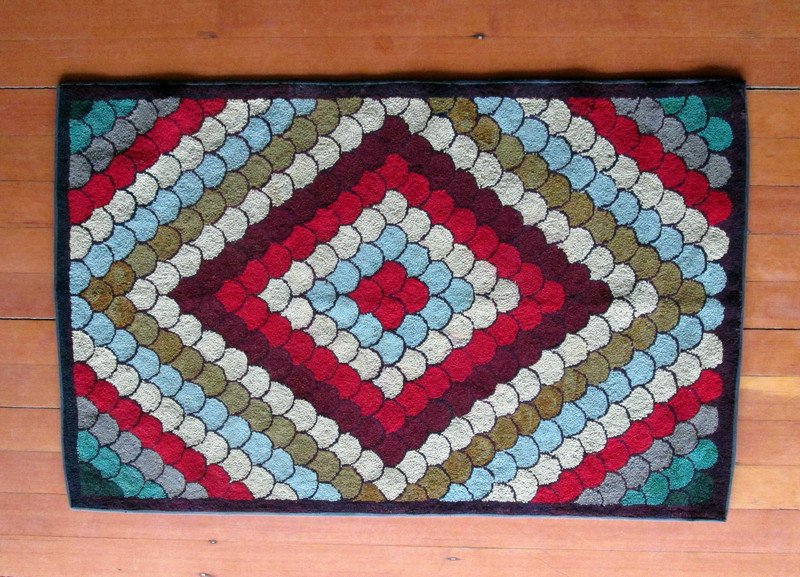 Hooked Rug, 48in x 31in. Estimate: $250-$500. Last Chance by LiveAuctioneers image