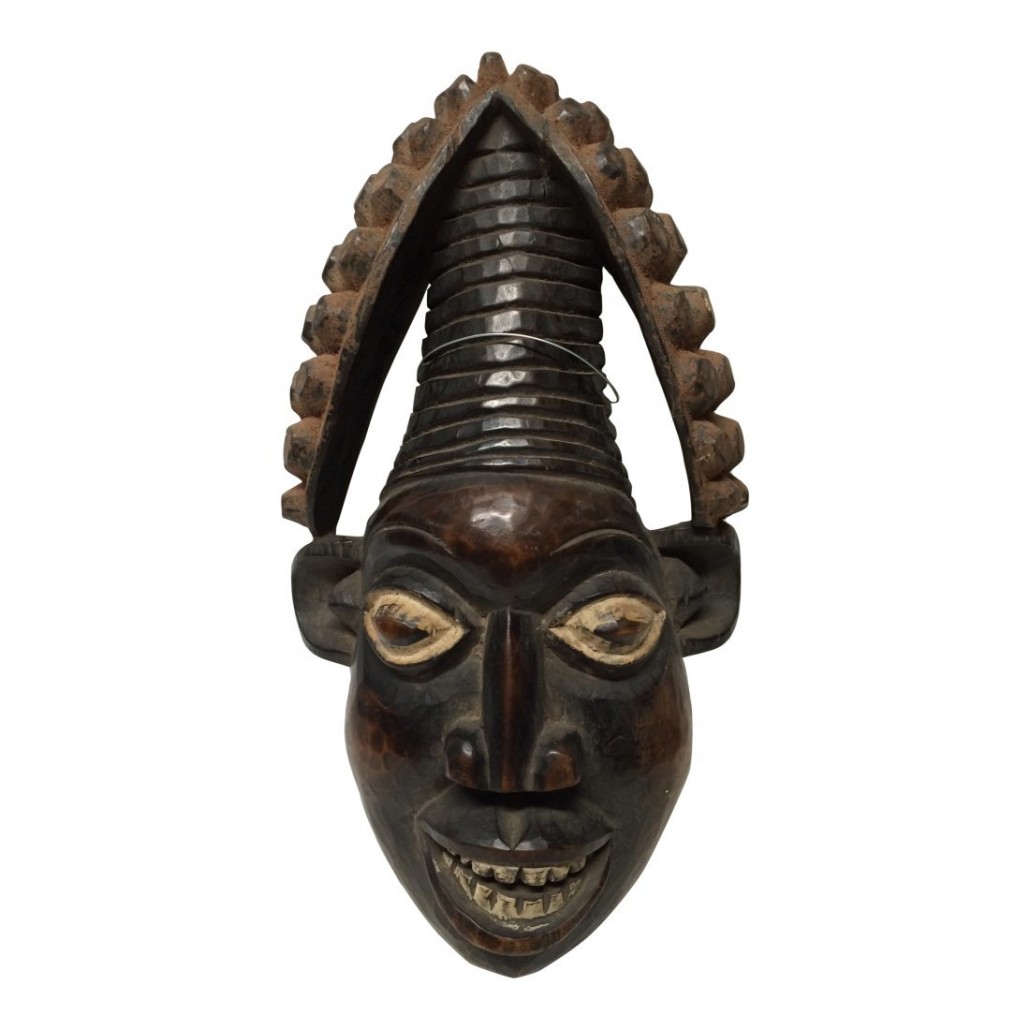 Large carved wood Bamileke mask from Cameroon, est. $500-$600. Jasper52 image