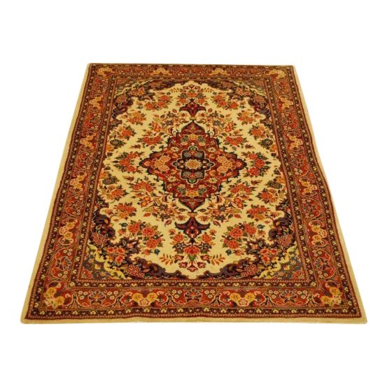 1930s Persian Sarouk rug, vegetable dyes. Estimate: $625-$750. Jasper52 image