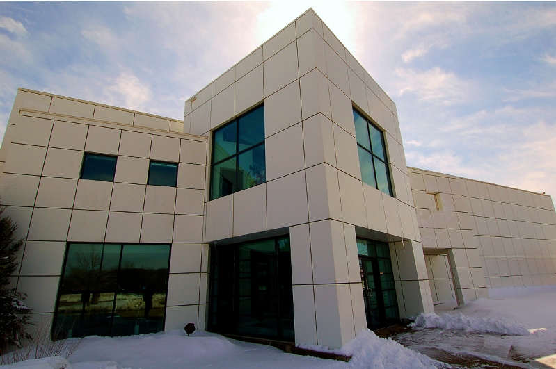 Paisley Park Studios in Chanhassen, Minnesota. 2008 photo by Nick Scribner, licensed under the Creative Commons Attribution ShareAlike 3.0 License.