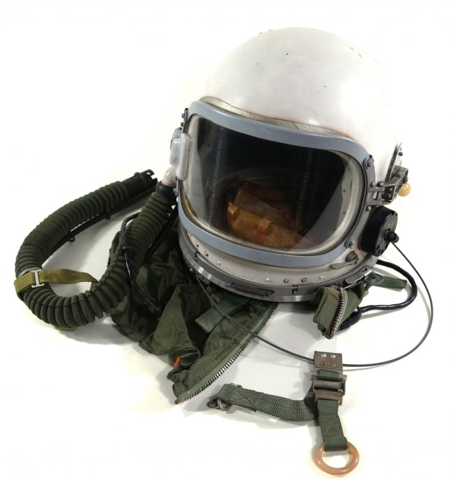 Russian high-altitude helmet. Estimate: $150-$250. Roland Auctions NY image
