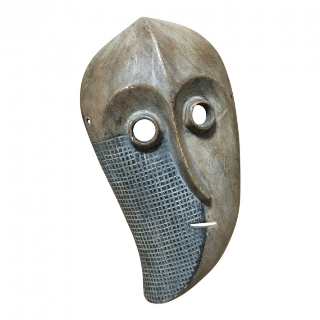 Pende mask, carved wood, Democratic Republic of the Congo, 15 x 8 1/2 inches. Estimate: $200-$300. Jasper52 image
