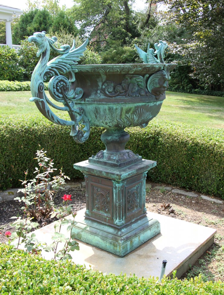 19th-century-bronze-urn