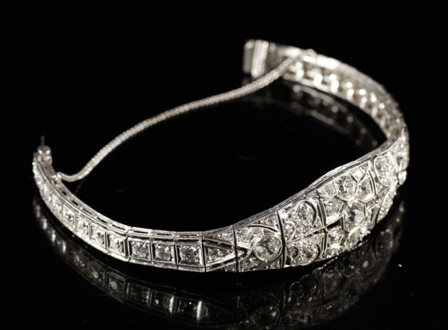 Art Deco platinum and diamond bracelet, 8 carats total weight. Price realized: $5,400. Kaminski Auctions image