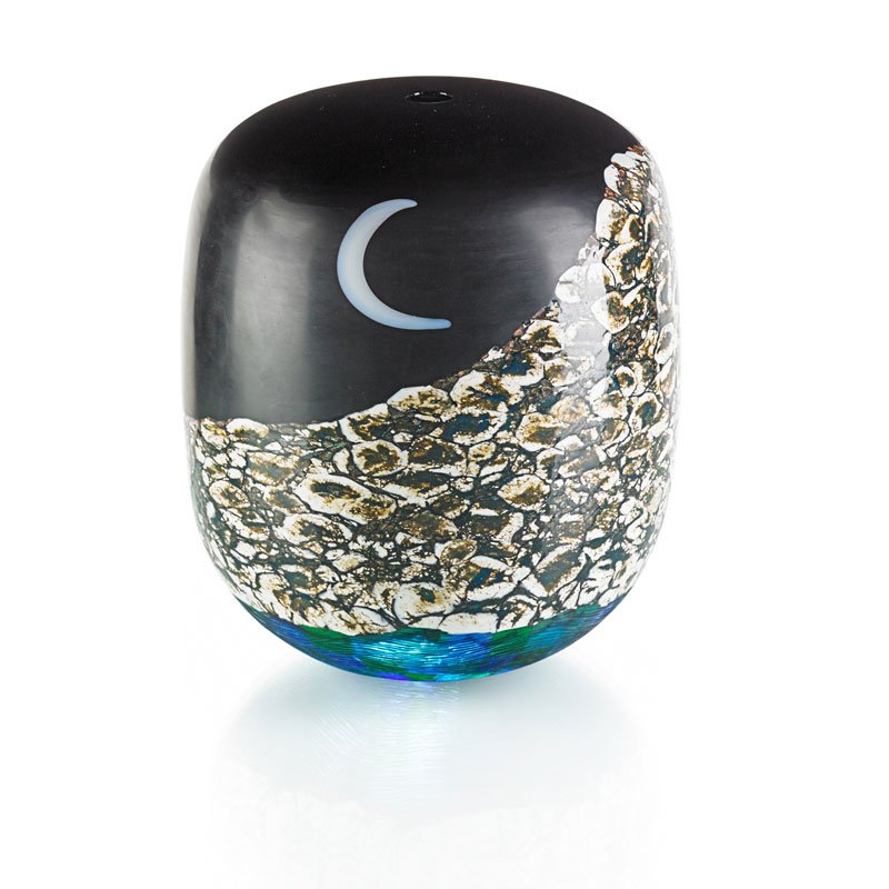 Yoichi Ohira (b. 1946), Notturno vase, Murano, Italy, 2004, blown glass, aventurine, granular and powder inserts, partial inciso and polished surface, 9 x 7 inches. Price realized: $43,750. Rago Arts and Auction Center image