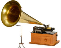 antique phonographs