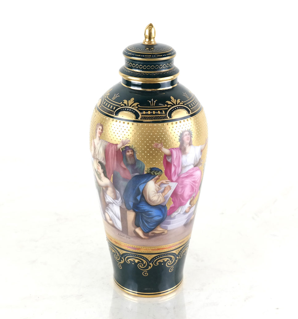 Royal Vienna covered urn signed 'J. Gunt.' Estimate: $1,000-$1,500. Roland Auctions NY