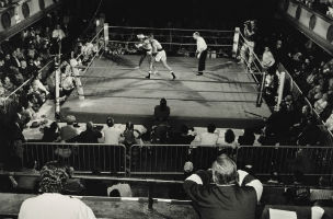 Larry Fink photos chronicle Philadelphia’s boxing heritage