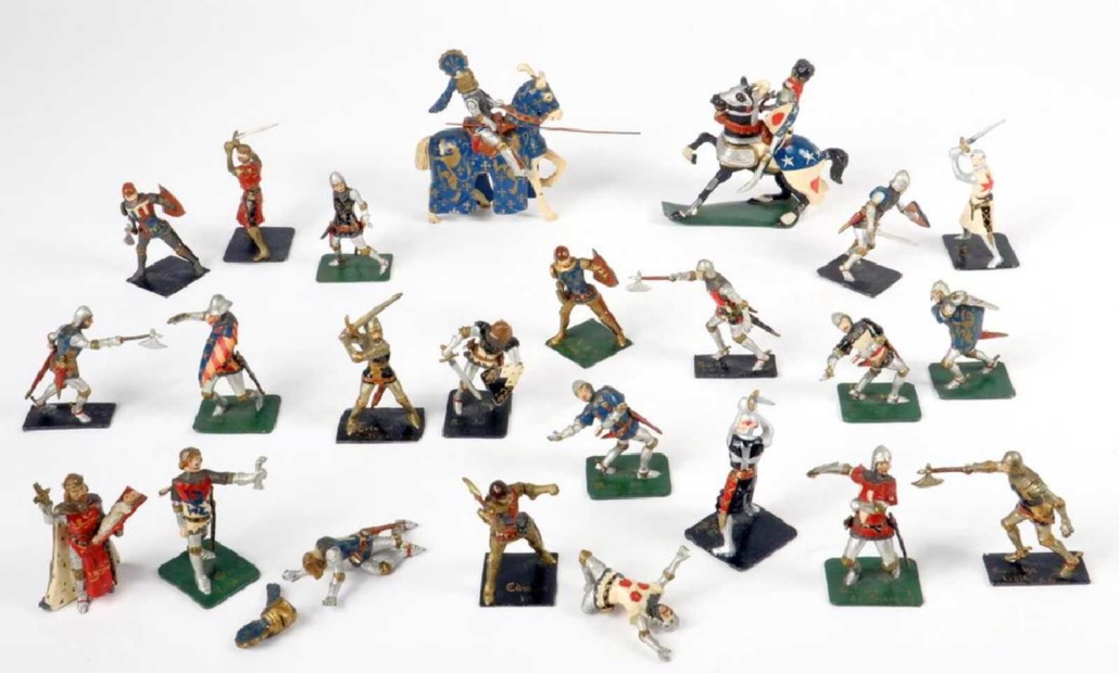 14 fig Details about   Wooden soldiers Set for coloring Old Guard and Napoleon 