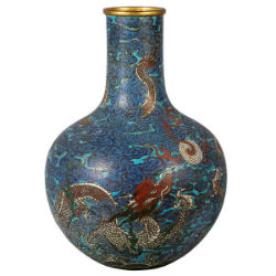 Gallery Report: 18th century Chinese cloisonné urn soars to $126K