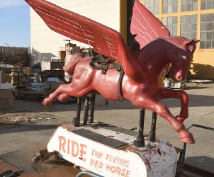 Gallery Report: Coin-op Pegasus ride soars to $25K