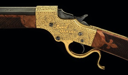 The Hot Bid: Annie Oakley rifle sights set on $400K