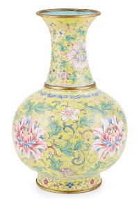 Chinese imperial vase