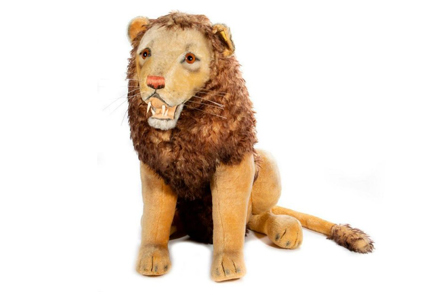 Bears, trains, dolls in play at Turner Auctions Nov. 15