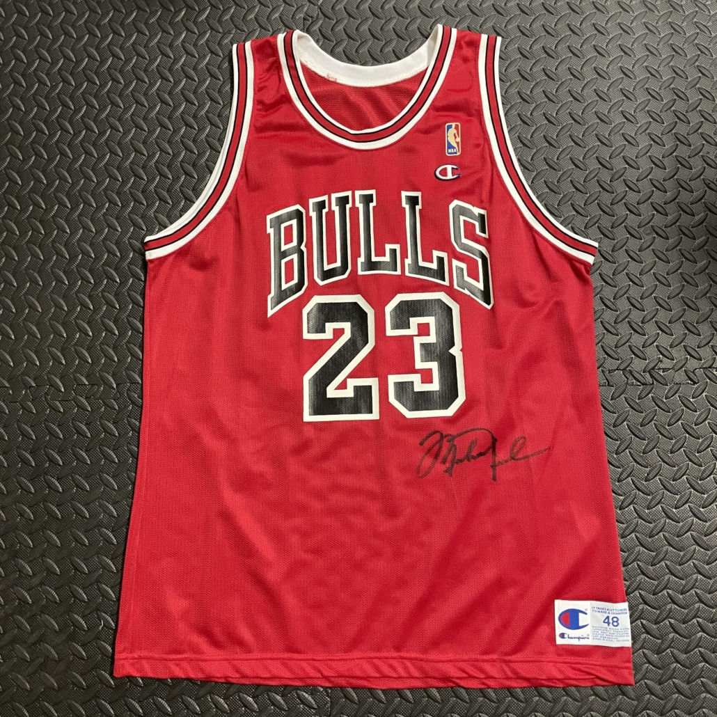 Vintage Champion Michael Jordan #23 Jersey Chicago Bulls NBA Size 48 Black  
