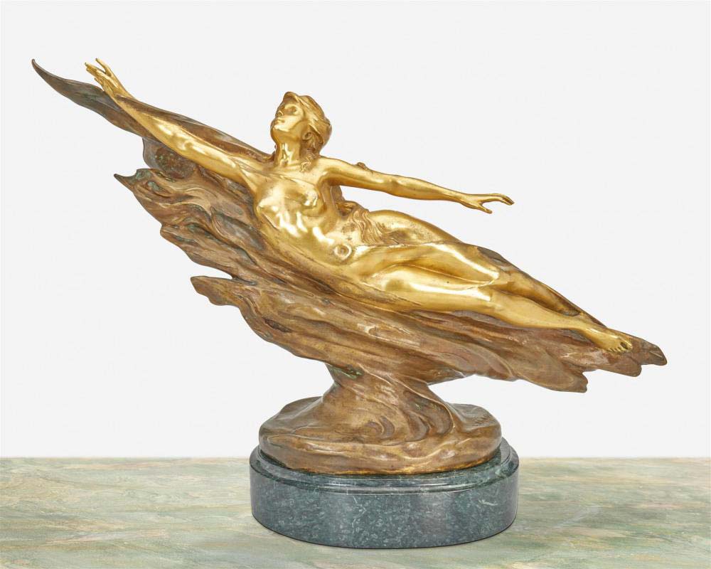 Rugilt bronze female figure titled "Naiade," $10,000. Image courtesy John Moran Auctioneers