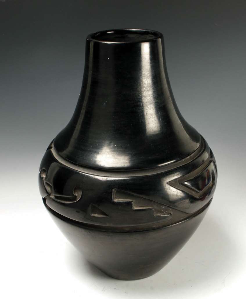 Margaret Tafoya vase, estimated at $3,000-$5,000