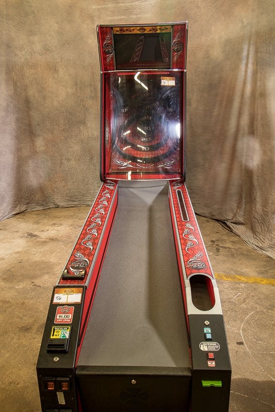 This contemporary Beer Ball version of the classic game is made by Bay Tek and boasts a flat screen LCD display. It fetched $2,000 plus the buyer’s premium in January 2017 at Super Auctions. 