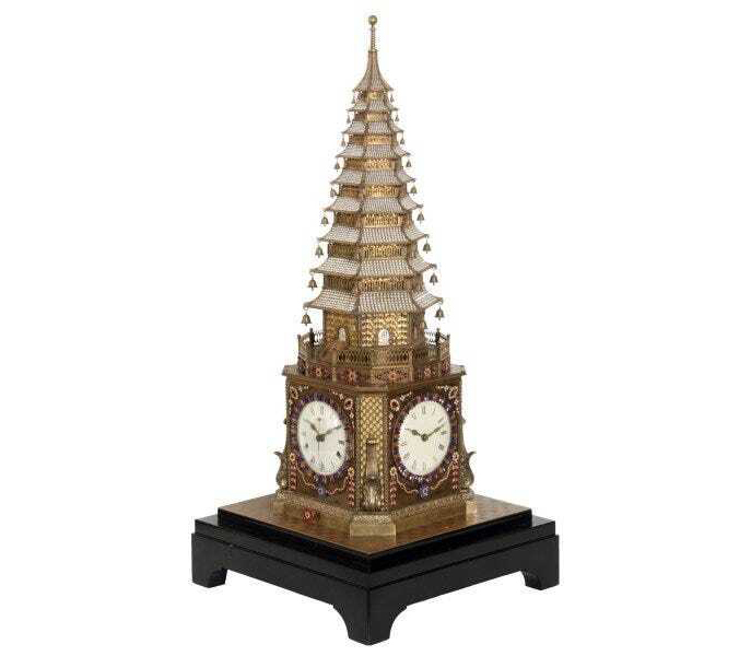 An 18th century English pagoda form clock for the Qing Imperial court earned $825,000 in January 2017. 