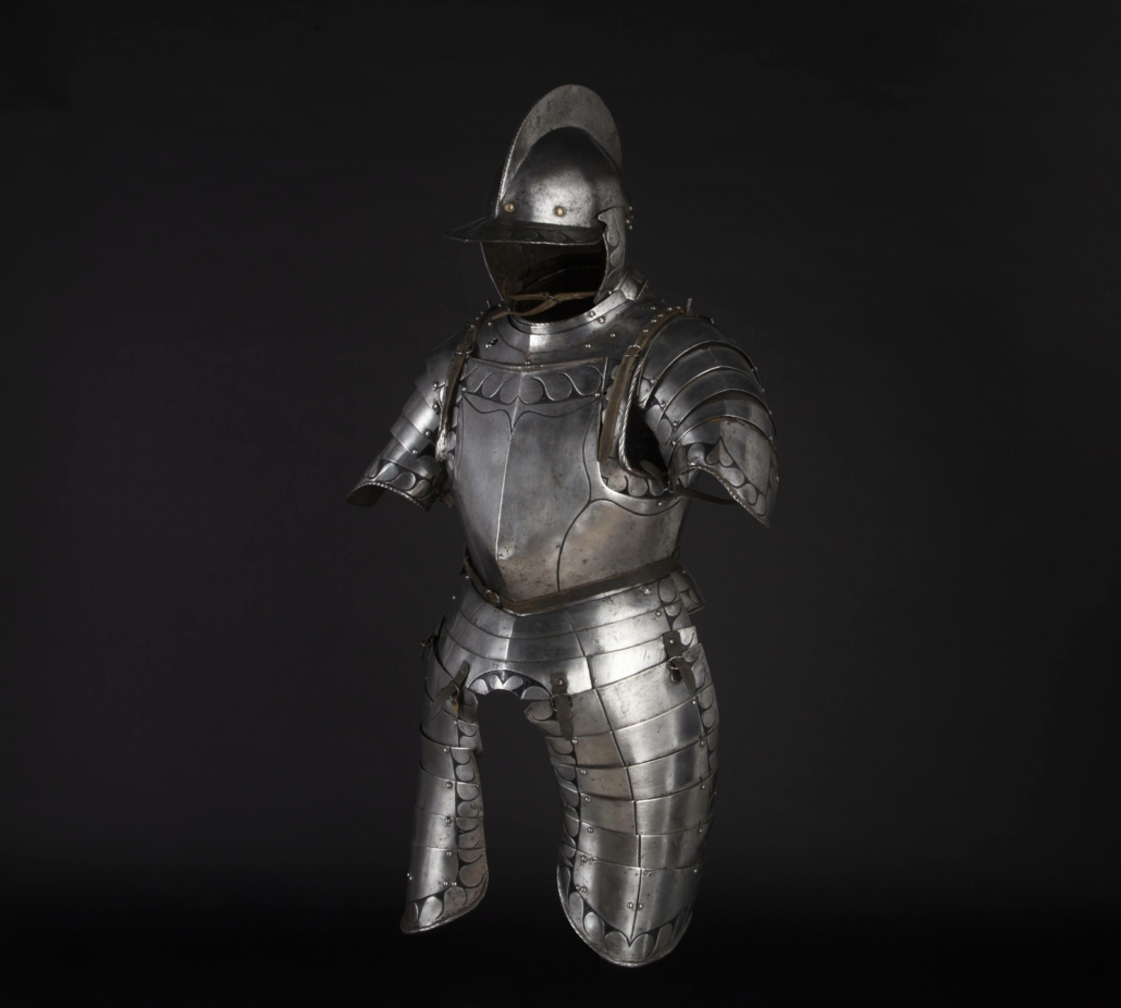 Black and white half armor from South Germany, estimated at €24,000-€48,000