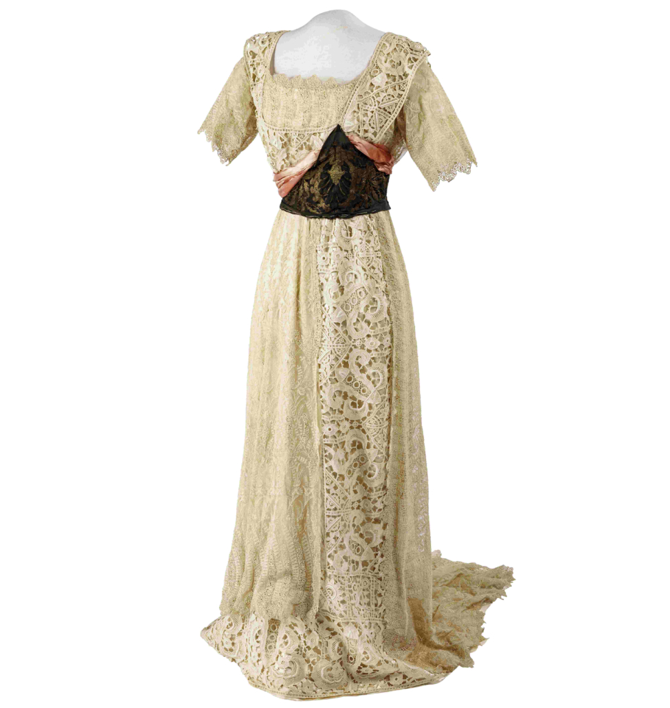 Silk and lace salon gown worn by Empress Elisabeth of Austria, estimated at €4,500-€9,000