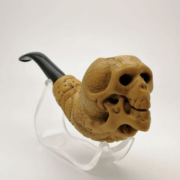 Skull and snakes Meerschaum pipe, estimated at $150-$200