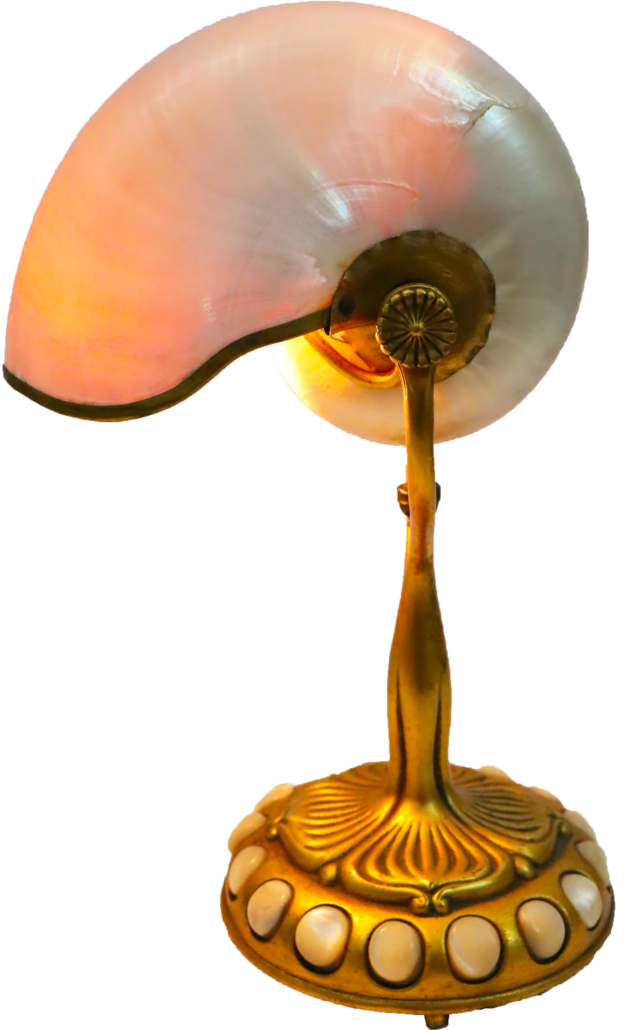 Tiffany Studios Nautilus desk lamp, which sold for $7,400
