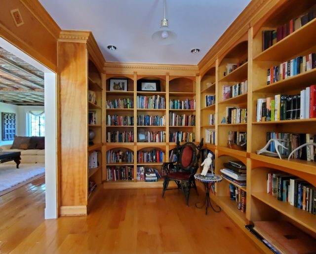 Clemens loved his books, so, obviously, Stormfield boasts a generous and impressive library. Photo by Bernadette Queenan, provided by TopTenRealEstateDeals.com