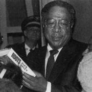 Author Alex Haley photographed at University of Texas at Arlington's Texas Hall in 1980 during a speaking engagement. Courtesy of Wikimedia Commons and the University of Texas at Arlington Libraries under the Creative Commons Attribution 4.0 International license.