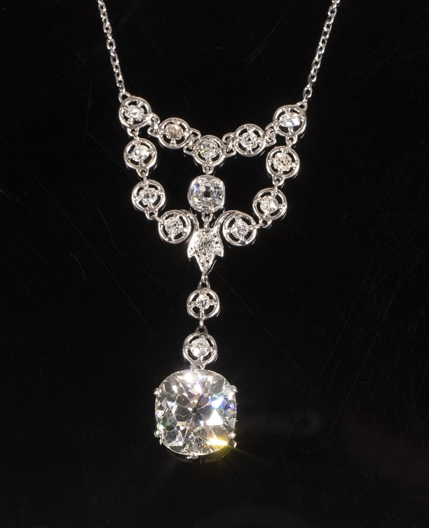 Platinum and diamond link chandelier necklace, est. $10,000-$15,000