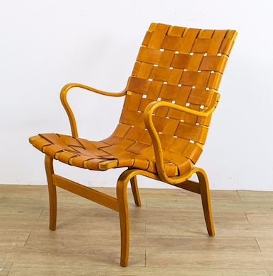 Scandinavian modern furniture abounds at Willow Auction House Dec. 2