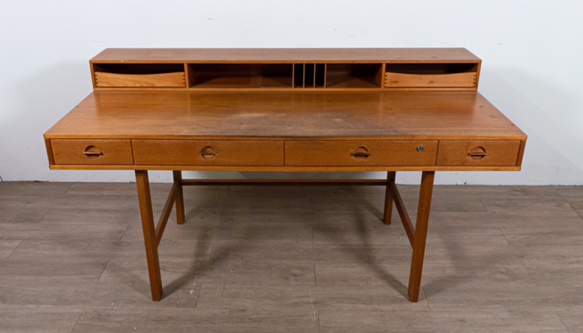Peter Lovig Danish modern desk, est. $1,000-$1,500
