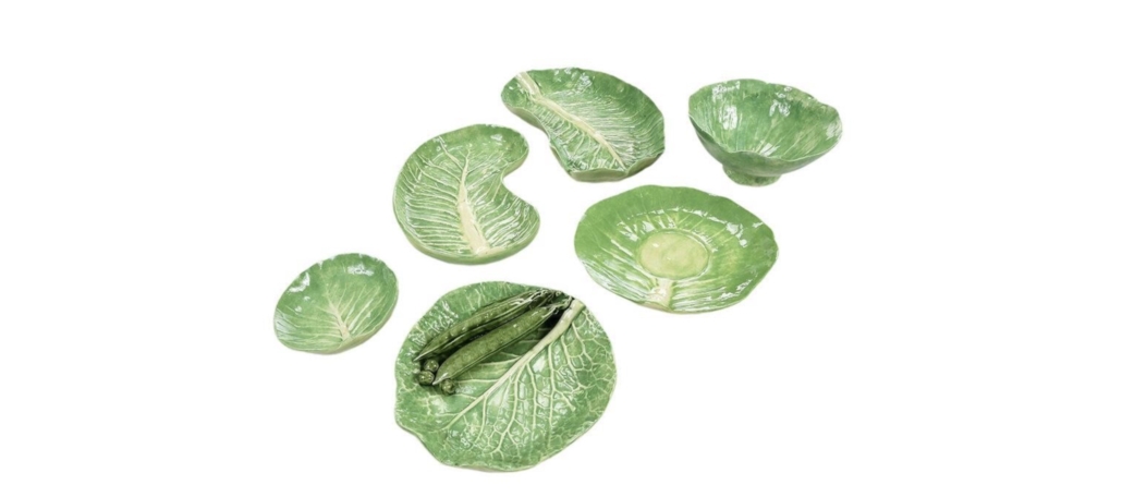A 35-piece set of Dodie Thayer lettuce ware sold for $4,500 plus the buyer’s premium in April 2021. Image courtesy of Brunk Auctions and LiveAuctioneers