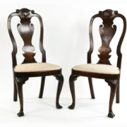 A pair of Philadelphia Queen Anne side chairs earned $46,000 plus the buyer’s premium in February 2020 at Westport Auction. Image courtesy of Westport Auction and LiveAuctioneers.
