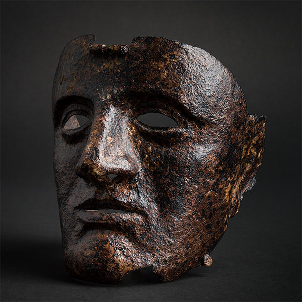 Military iron face mask from the Roman Empire, €72,500