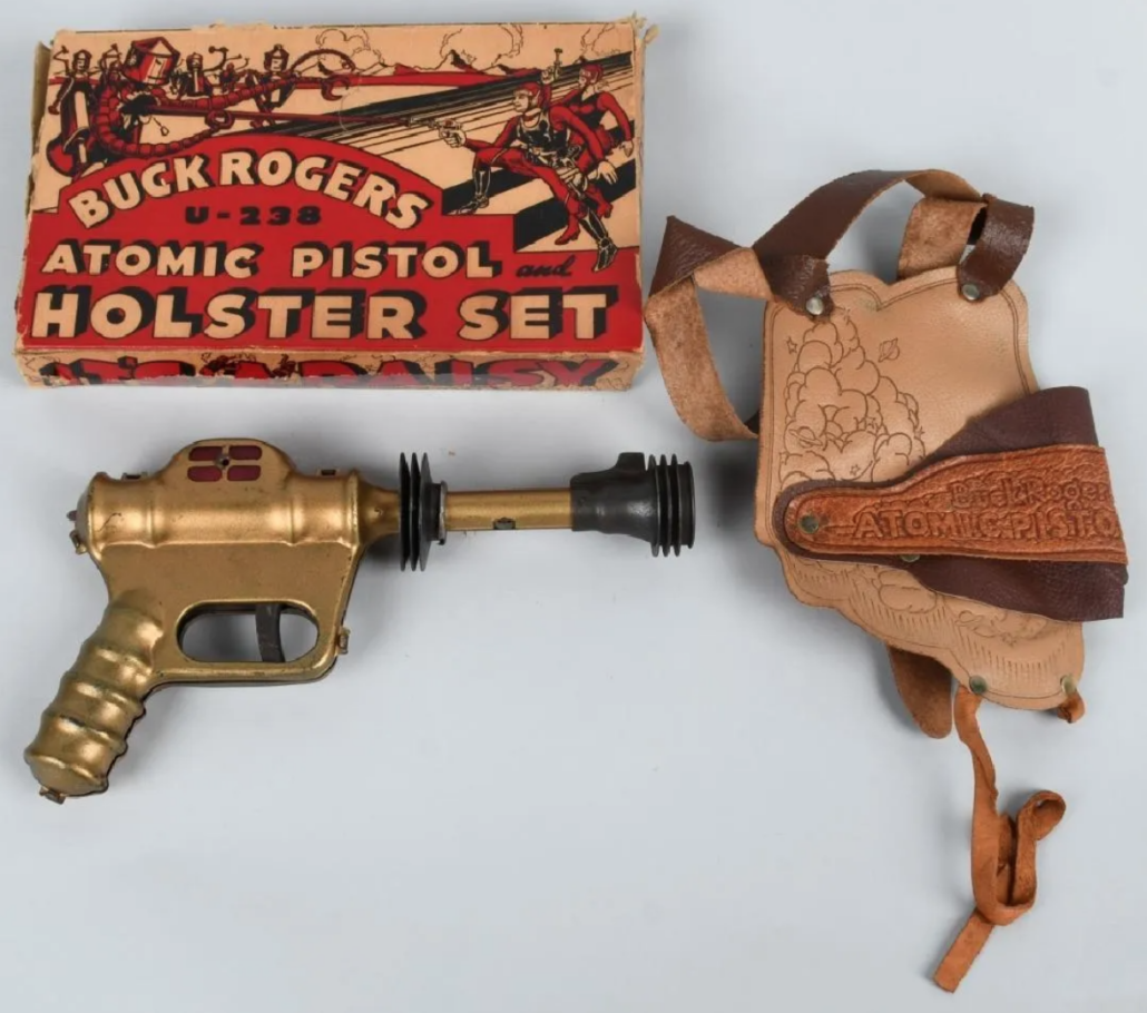A Buck Rogers Atomic Pistol Holster Set with its original box realized $3,700 plus the buyer’s premium in October 2018 at Milestone Auctions. Image courtesy of Milestone Auctions and LiveAuctioneers.